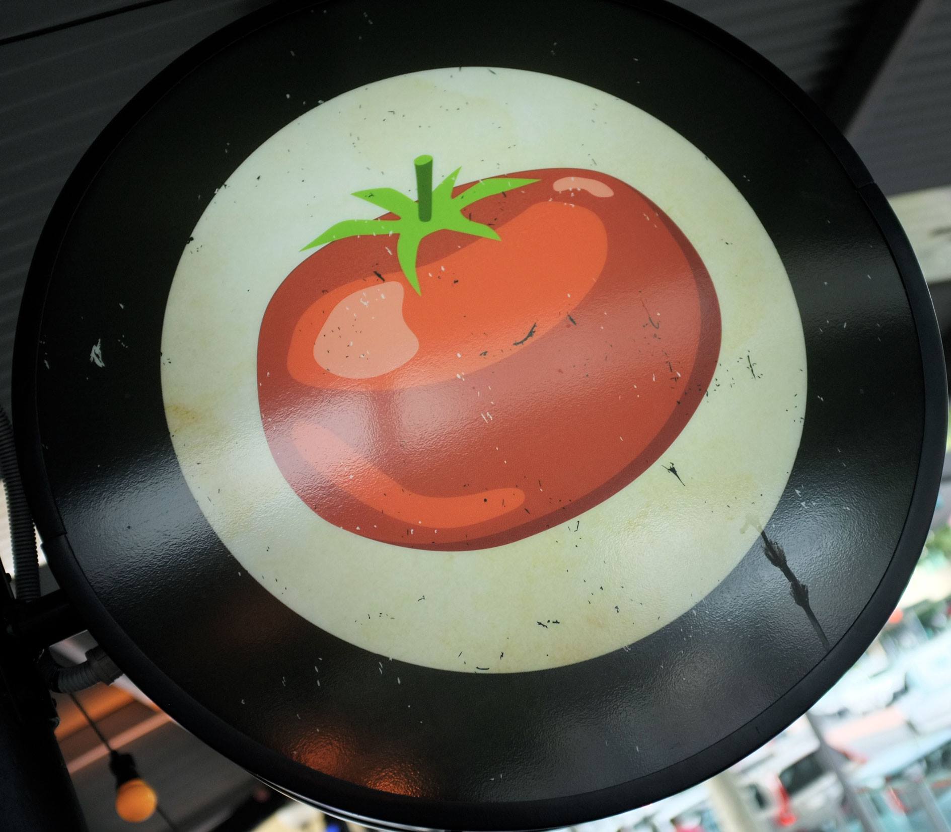 tony tomatoes sign